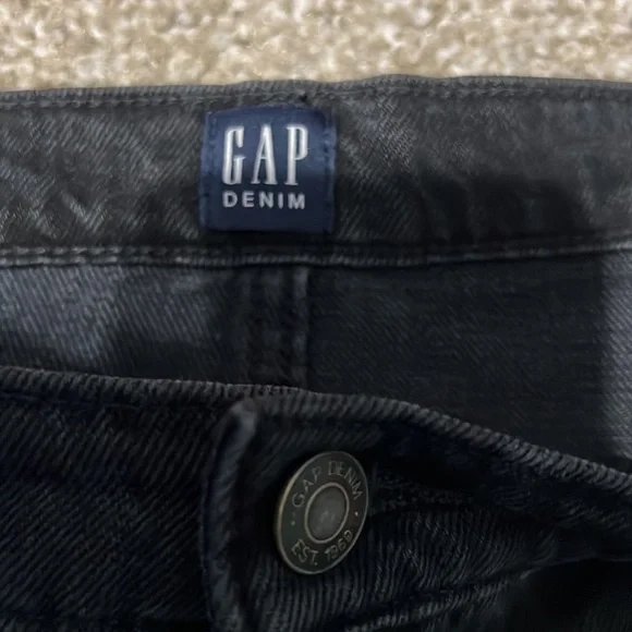 Tall Gap Black Mom Jeans - Picture 4 of 4